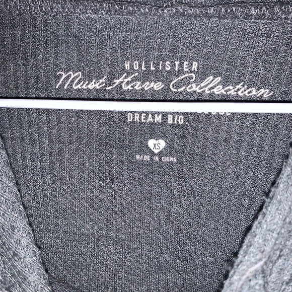 Grey Hollister Hoodie - Picture 3 of 3